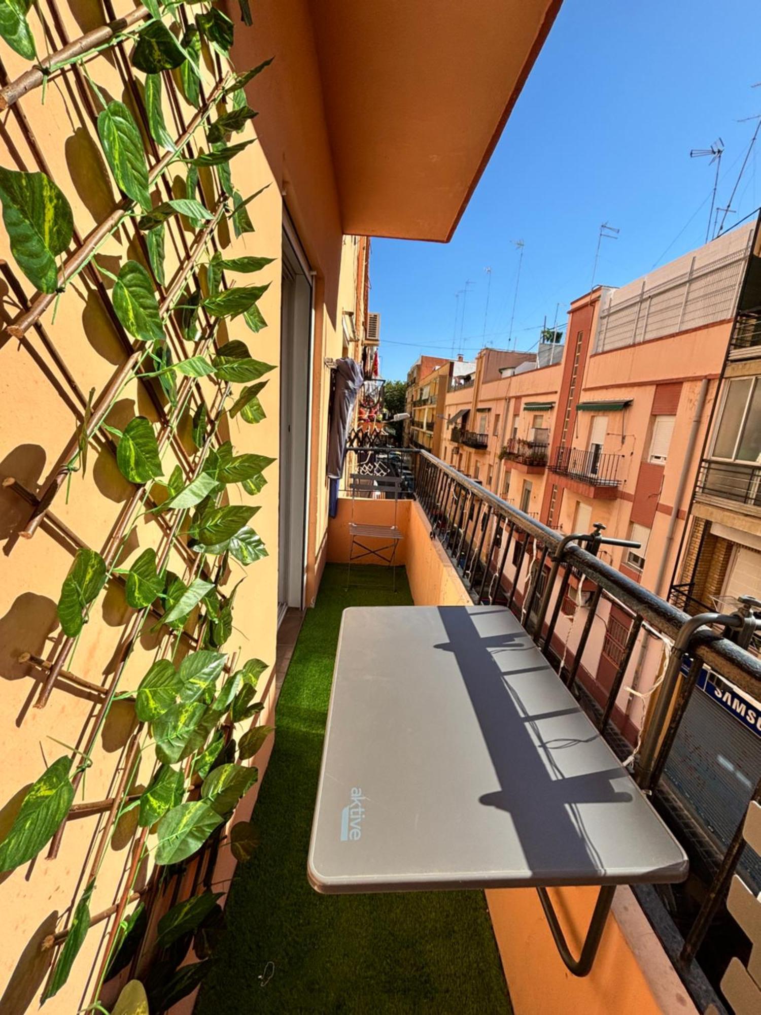 Cute And Cosy Apartment Valencia Bagian luar foto