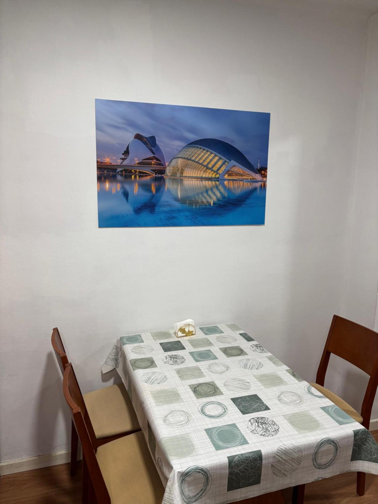 Cute And Cosy Apartment Valencia Bagian luar foto
